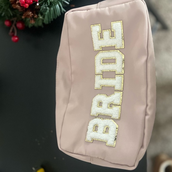 Bride cosmetic bag - Picture 3 of 3